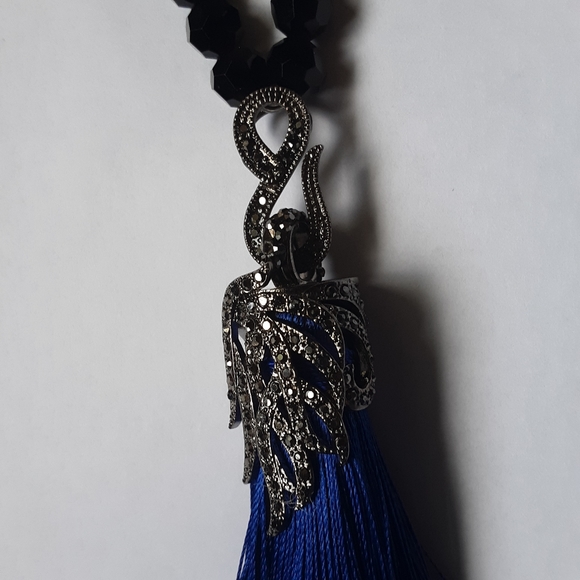 Necklace - Picture 6 of 10